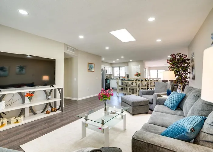 Golfer's Oasis! 55+ Sun West Retreat W/ Pool *